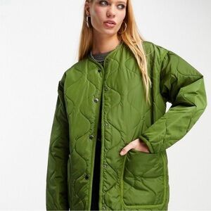 Blank NYC Quilted Cinch Waist Olive Green Coat Jacket Oversized Medium Fall Cozy